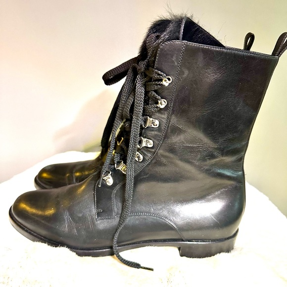 Beautiful Gianvito Rossi for Altuzarra leather lace up boots with fur accent - Picture 5 of 8